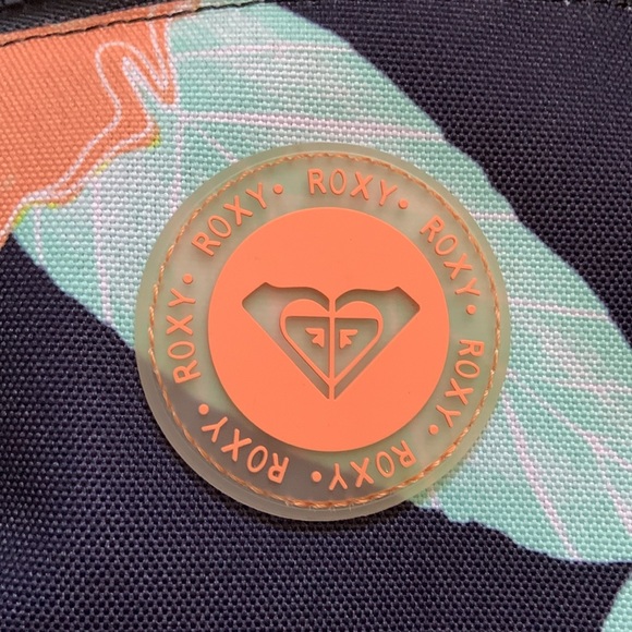 Roxy cross body purse - Picture 3 of 4